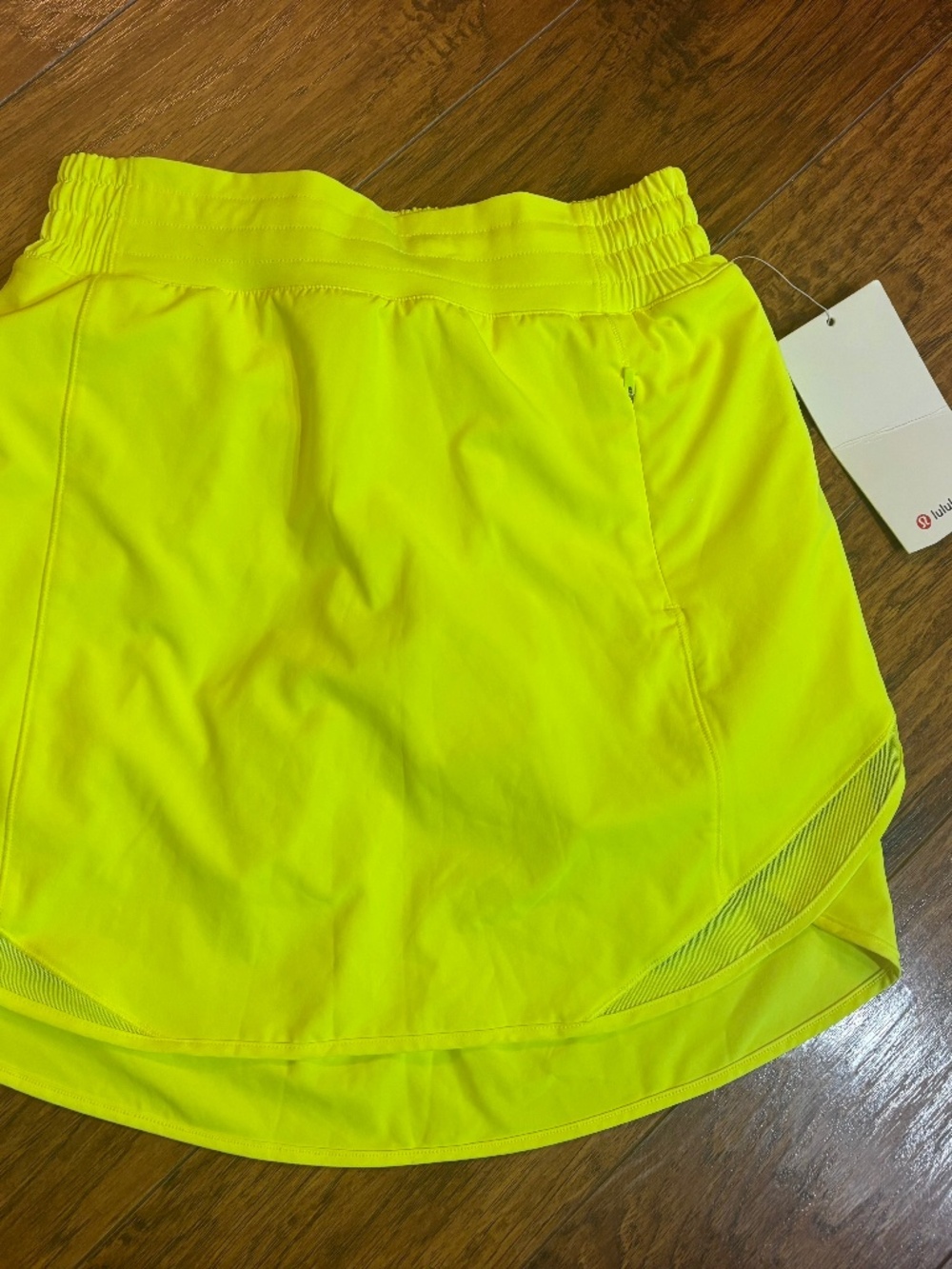 Lululemon NWT Hotty Hot Skirt Skort size 4 Long